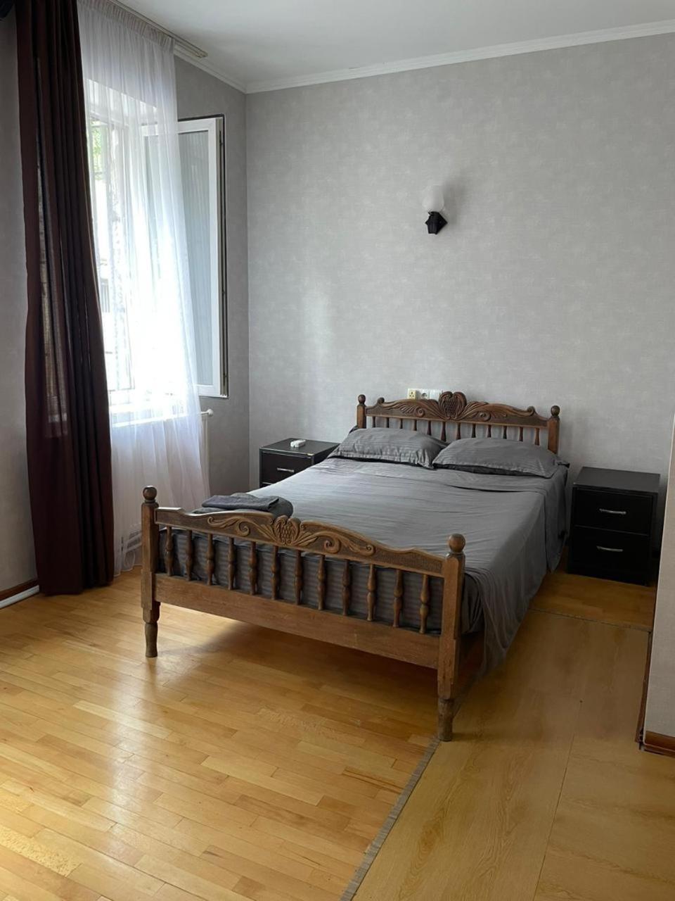 Gnt+ Hotel Tbilisi ภายนอก รูปภาพ