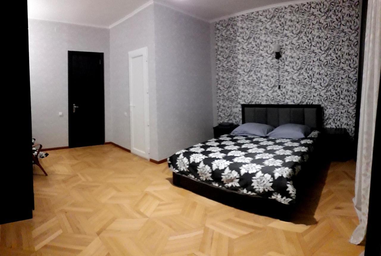 Gnt+ Hotel Tbilisi ภายนอก รูปภาพ